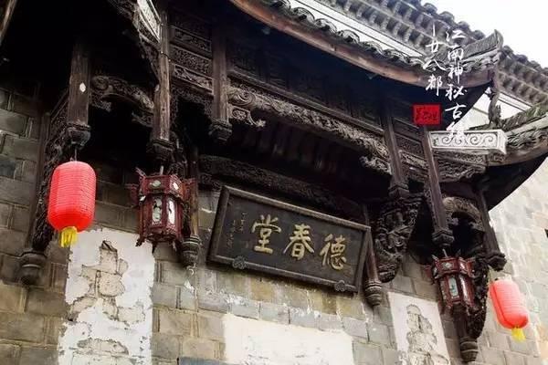 经济学家越来越相信美国经济不会衰退，而看衰者称美联储正在“玩火”